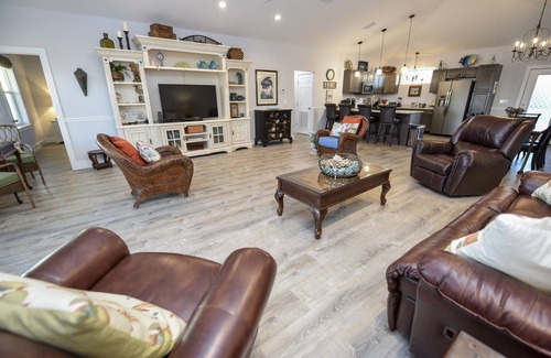 East End Casa | Blue Bayou Beach Home