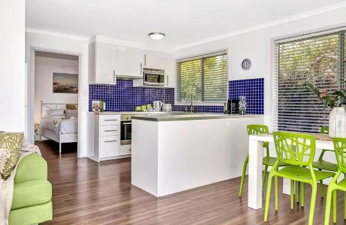 Aldinga Beach Casa | Blue Cabin Bliss at Aldinga Bay Holiday Village