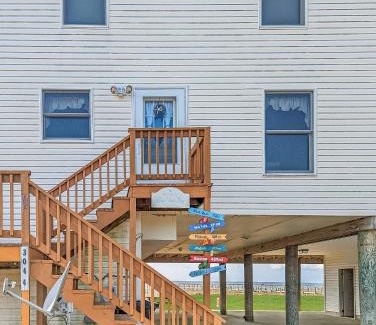 Chincoteague Casa | Blue Chair Bay - Waterfront townhome with Fishing pier!