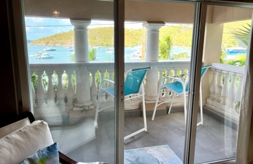 Great Cruz Bay Apartamento | Blue Chair Bliss , Studio, 1 Bath, Grande Bay Resort