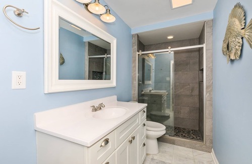 Hampstead Casa | Blue Chicken- Community boat ramp