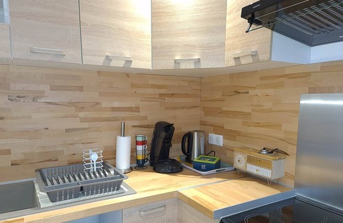 Trets Apartamento | estudio blue cloud con terraza con vistas al jardín y vistas a Sainte Victoire
