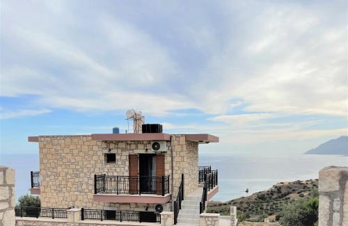 Keratokambos Villa | Blue Coast - Seaside Apartment