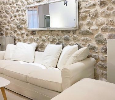 Zavlani Villa | Blue Domino Luxury City Villa Patras