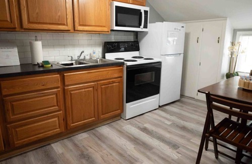 Massillon Apartamento | Blue Door Apartment - No Cleaning Fees
