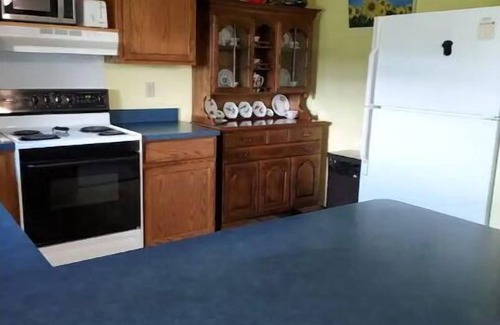 Homerville Casa | Blue Elephant Cottage