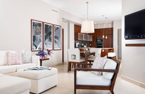 Leeward Settlement Complejo | Blue Haven Resort - All-Inclusive