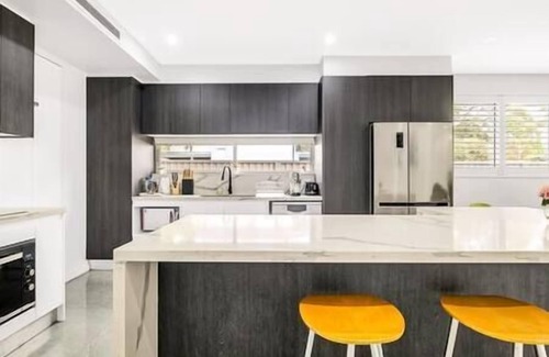 Beverly Hills Villa | Blue Haven Retreat - Beverly Hills 208