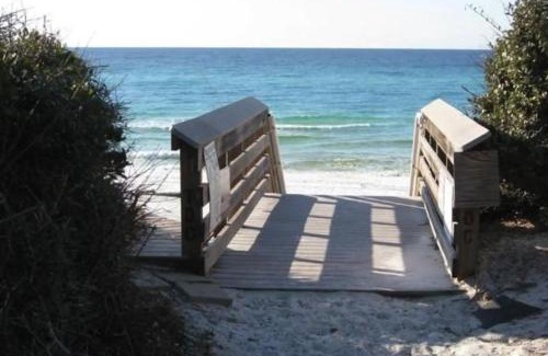 Coffeyville Casa | Blue Haven