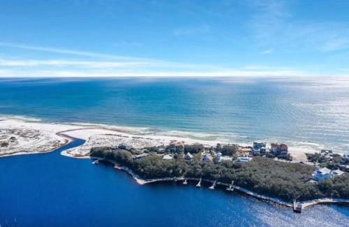 Coffeyville Casa | Blue Haven