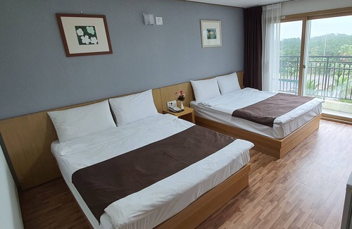 Hallim Hotel | Blue Hawaii Hotel