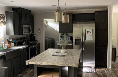 Eatonton Casa | Blue Heron Hideaway on beautiful Lake Sinclair.