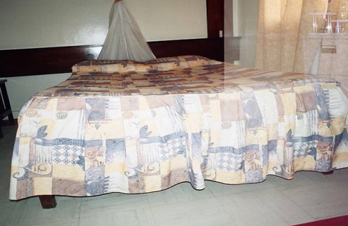 Ngara Hotel | Blue Hut Hotel