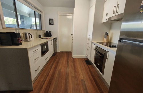 Cams Wharf Villa | Blue Lago at Raffertys Resort