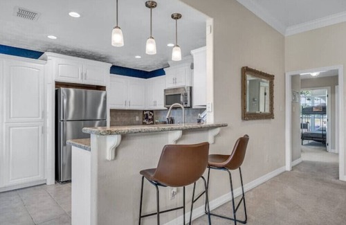 Wellborn Casa | Blue Oasis Close to Kyle Field