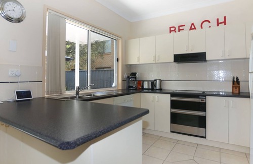 Hawks Nest Casa | Blue Paradise on Coorilla