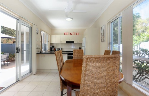 Hawks Nest Casa | Blue Paradise on Coorilla