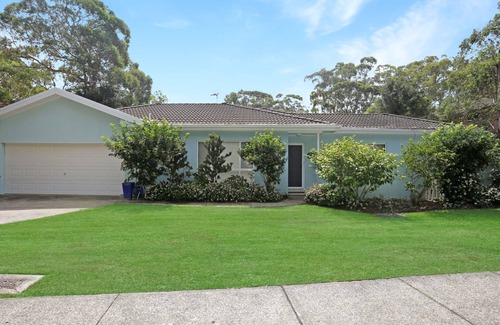 Hawks Nest Casa | Blue Paradise on Coorilla