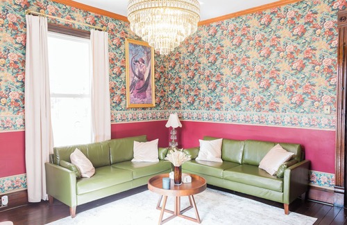 Buena Vista Cama Y Desayuno | Blue Ridge Abbey Bed & Breakfast