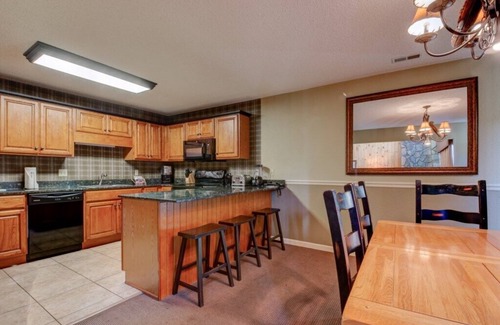 Banner Elk Villa | Blue Ridge Village (Banner Elk) - 1 Bedroom Villa