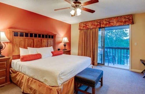Banner Elk Villa | Blue Ridge Village (Banner Elk) -2 bedroom Villa
