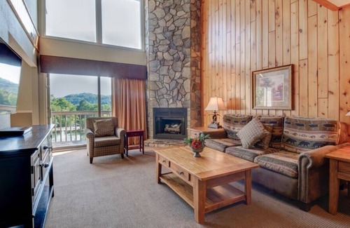 Banner Elk Villa | Blue Ridge Village (Banner Elk) - 1 Bedroom Villa