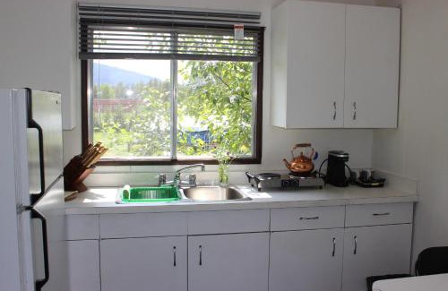 Blue River Complejo | Blue River Campgrounds & Cabin-public washroom