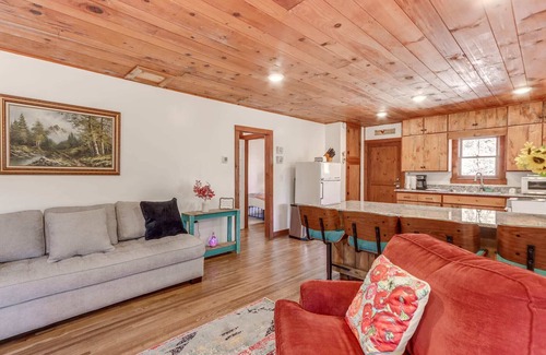 Blue Ridge Cabina | Blue River Charming cabin access to river, Blue Ridge.