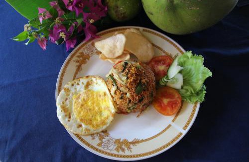 Amed Cabina | Blue Star Bungalows & Cafe