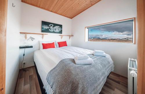 Reykholt Casa | Blue View Cabin 7B With private hot tub