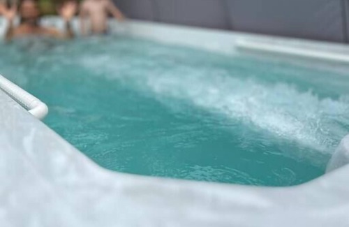 Fullerton Cove Apartamento | Blue Wren Barn. Huge Spa - Country escape