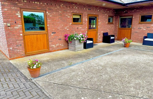 Tetney Cabaña | Bluebell Cottage - Serviced Accommodation near Cleethorpes