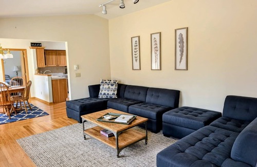 Ellison Bay Casa | Bluebird Cottage in Ellison Bay