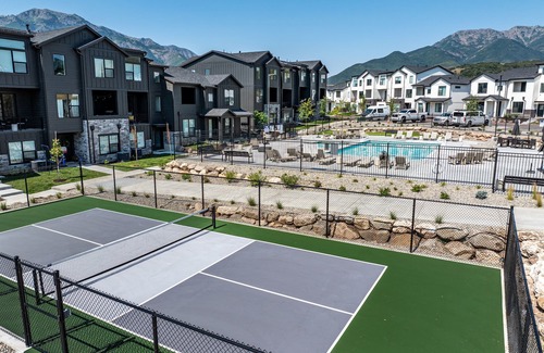 Mountain Green Casa | Bluebird |Ro5057 | Pickleball | Hot Tub | Mtn View