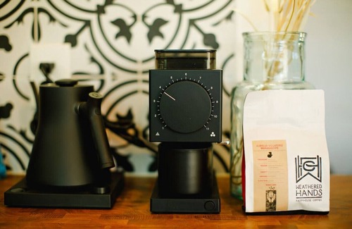 Dripping Springs Cabina | Blue Bonnet, Cozy Cabin w/ view and Pro Coffee Setup