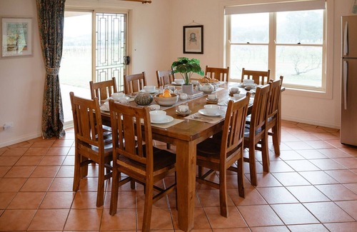 Lovedale Casa | Bluebush Estate - The Country House - Stunning Country Charm, Gardens & Sunsets
