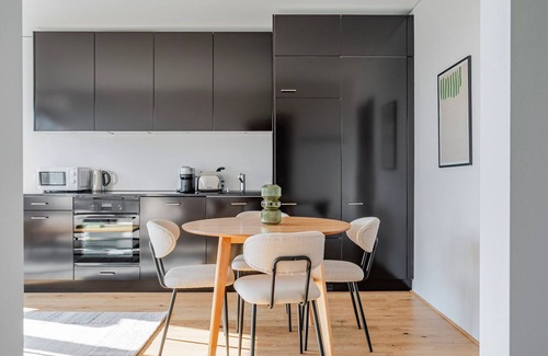 Vorstadte Apartamento | Blueground | Basel-Vorstaedte, view, nr Rhine