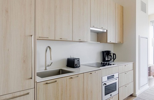Clinton Hill Apartamento | Blueground | Clinton Hill, rooftop pool, nr Brooklyn Museum