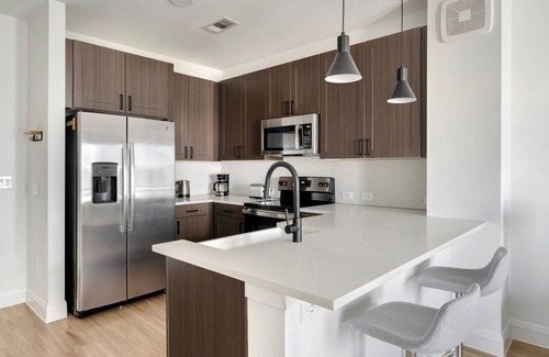 Hancock Apartamento | Blueground | Hancock, pool, nr Zilker Park