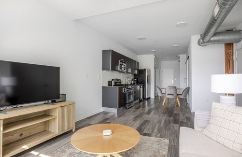 Del Rey Apartamento | Blueground | Marina Del Rey, pool & AC, nr beach