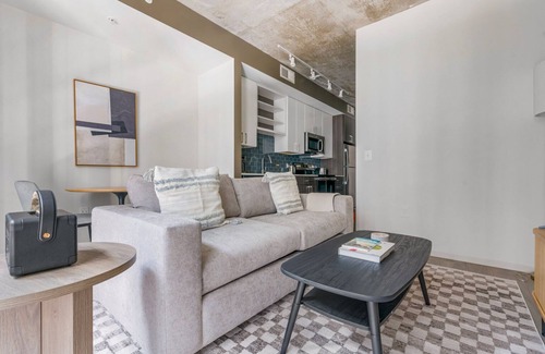 NoMa Apartamento | Blueground | NoMa, rooftop pool, nr Union Station
