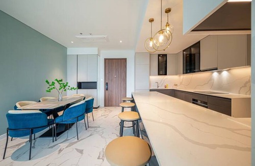 Him Lam Apartamento | Bluesky Metropole Galleria Luxury