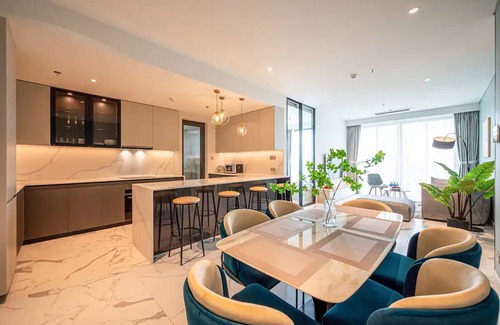 Him Lam Apartamento | Bluesky Metropole Galleria Luxury