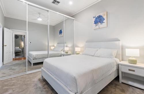 North Adelaide Casa | Bluestone Symmetrical Cottage with Outdoor Area