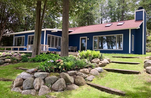 Charlevoix Casa | Waterfront Cottage en el lago Michigan