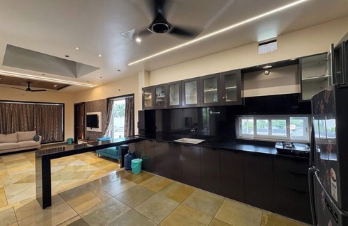 Bhongir Villa | Bluewater Farms 2BR Villa with Private Pool by Homeyhuts