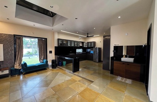 Bhongir Villa | Bluewater Farms 2BR Villa with Private Pool by Homeyhuts