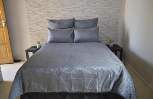 Bluff Apartamento | Bluff Marine Drive Self Catering Cottage B