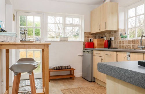 Broadway Cabaña | Blundell's Cottage