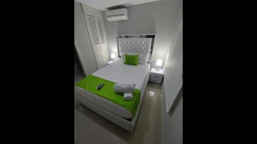 Marbella Cabina | Bm-14G Charming Cartagena Lodge with Shared Pool and Private Terrace